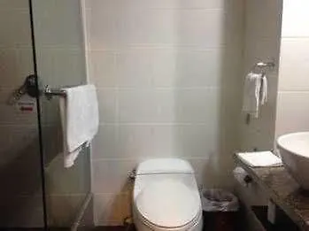 Guayaquil Airport Suites Mall Del Sol Ekvádor